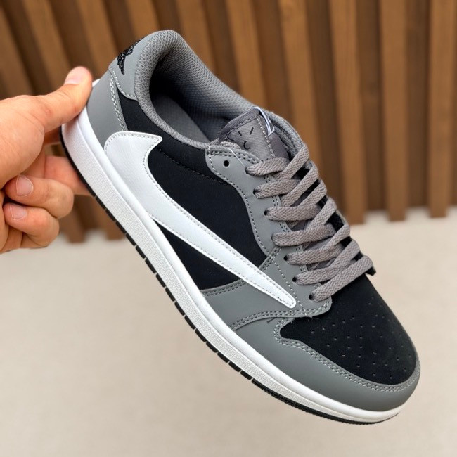 کتونی بزرگسال نایک ترویس کد G1K 50420012