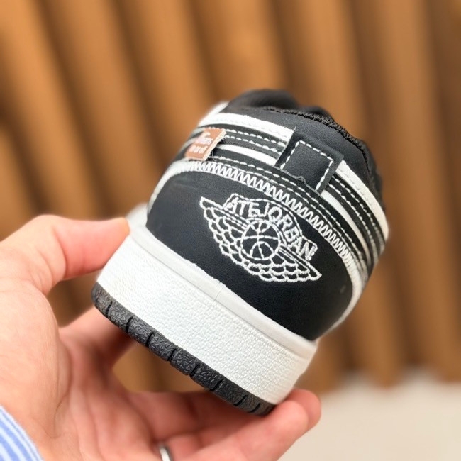 ونس بزرگسال طرح نایک جردن برزنتی از MA shoes کد 50630011
