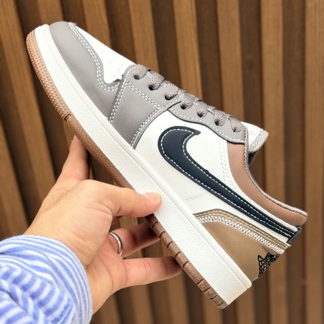ونس بزرگسال طرح نایک جردن برزنتی از MA shoes کد 50630013